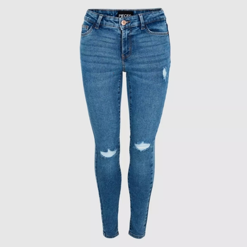 Pieces Trendy Distressed High-Rise Skinny Jeans